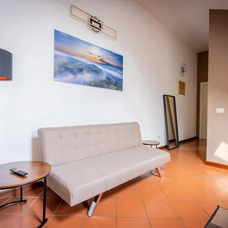 Piazza Michele Ferrero - Sulla Piazza Apartment