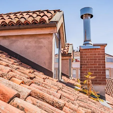 Piazza Michele Ferrero - Sulla Piazza Apartment