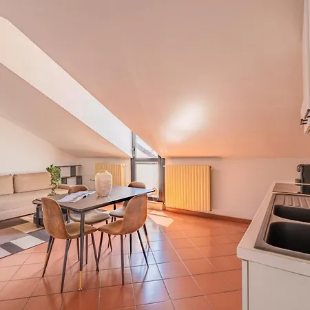 Apartment Piazza Michele Ferrero - Sulla Piazza Alba (Piedmont)