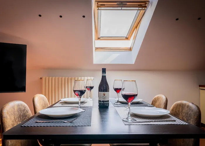 Piazza Michele Ferrero - Sulla Piazza 아파트 *